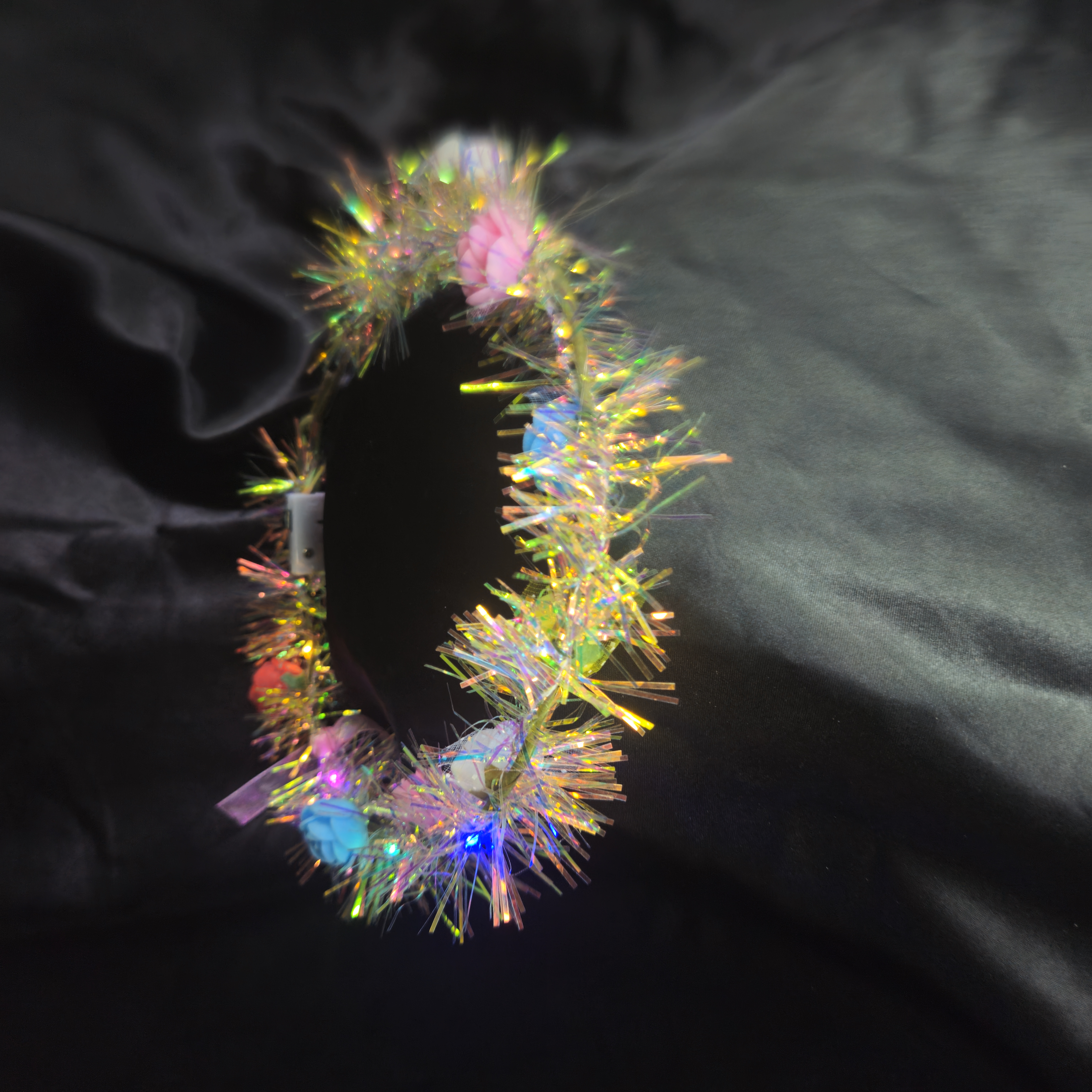 Light-Up Sparkly Flower Garland — Multicolor LED Crown