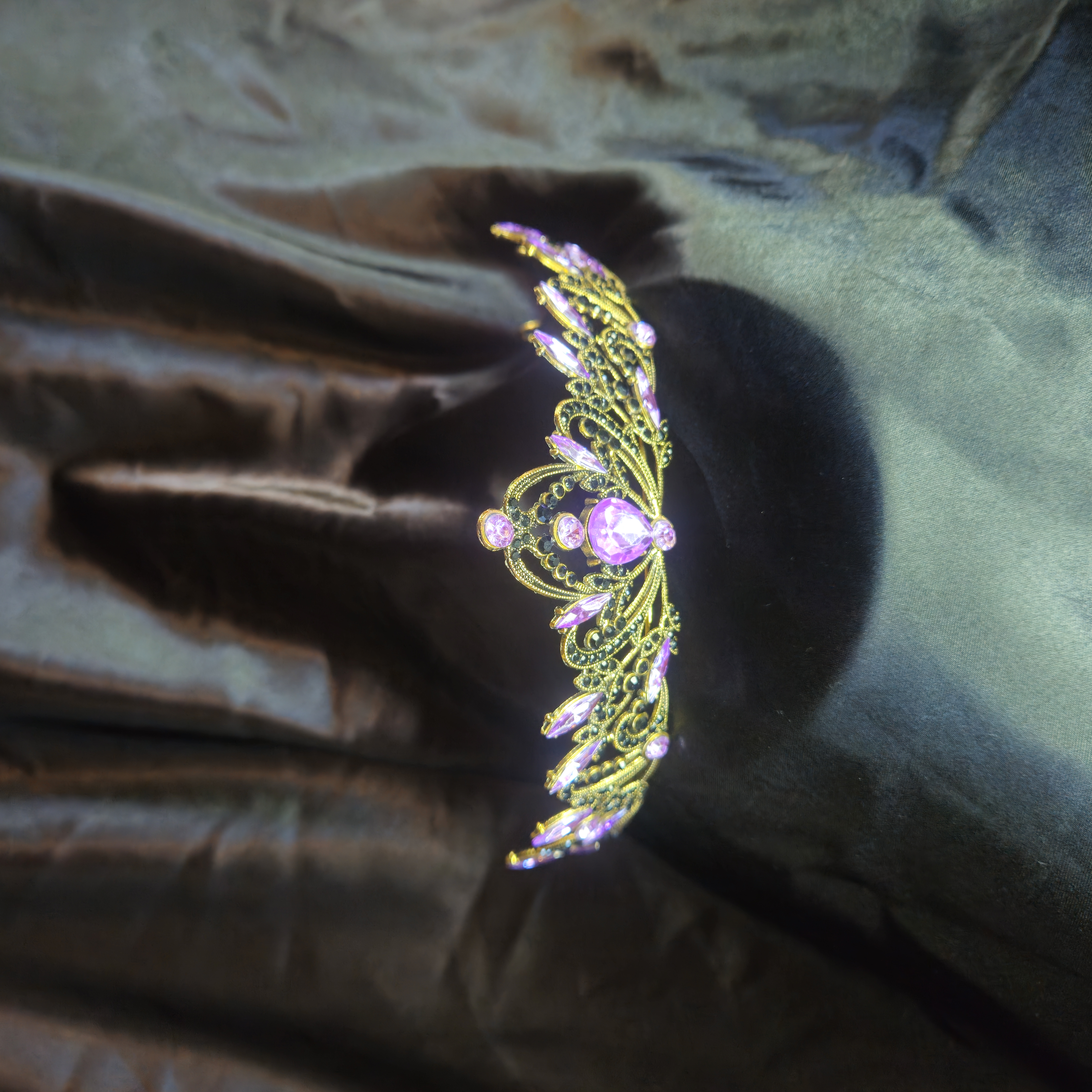 Single Arch Tiara — Antique Gold with Violet Center Stone