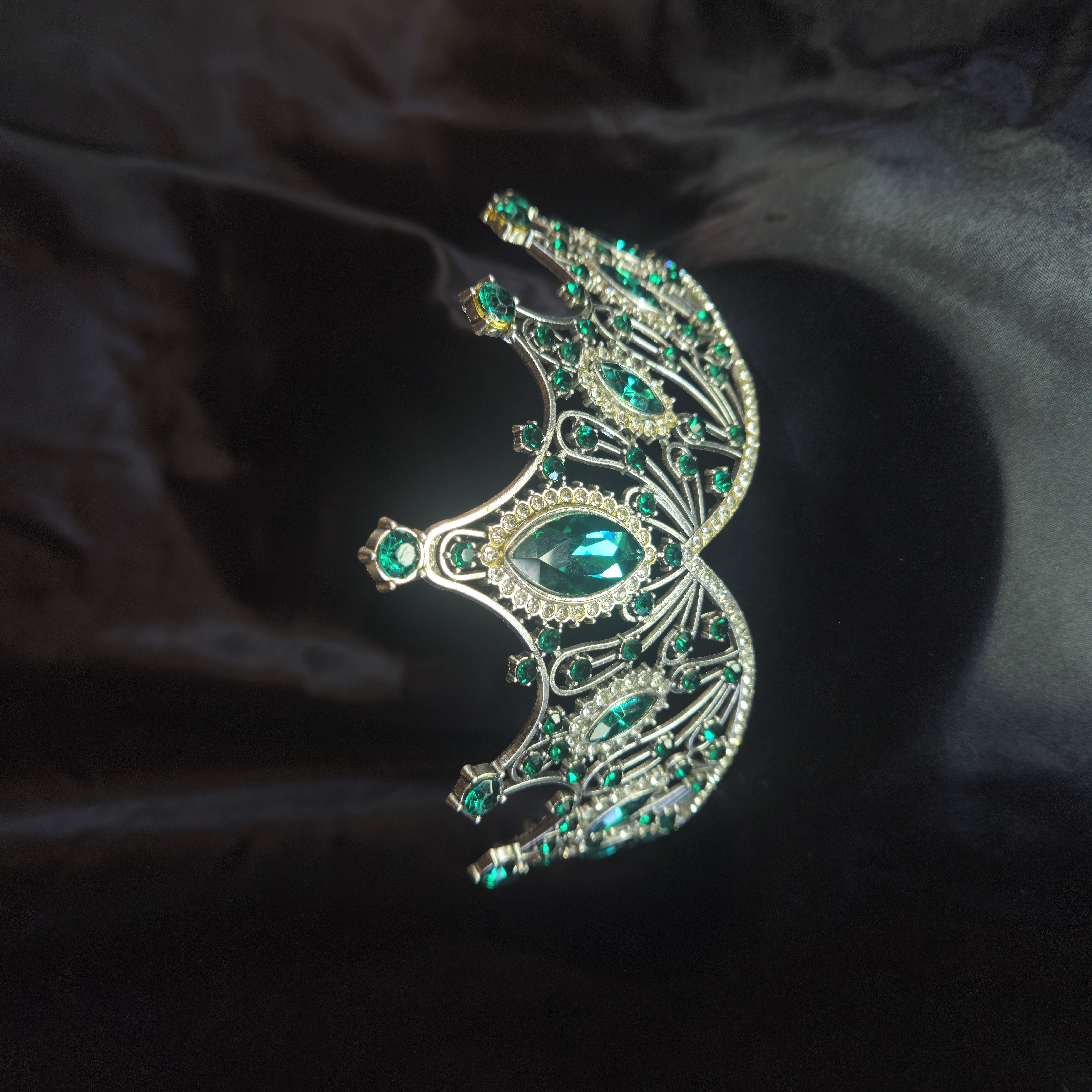 Widow's Peak Tiara — Silver with Emerald-Green Center